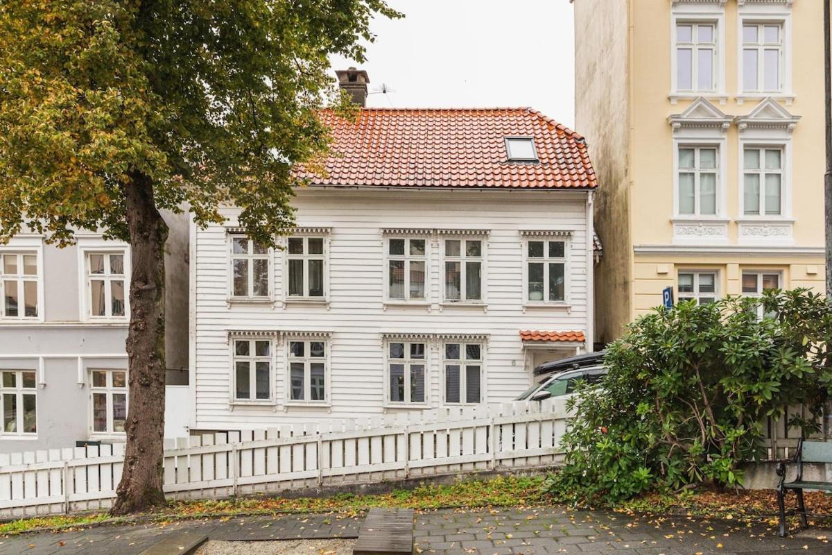 Cosy Authentic Apartment, Only 60m From Bryggen! * Bergen
